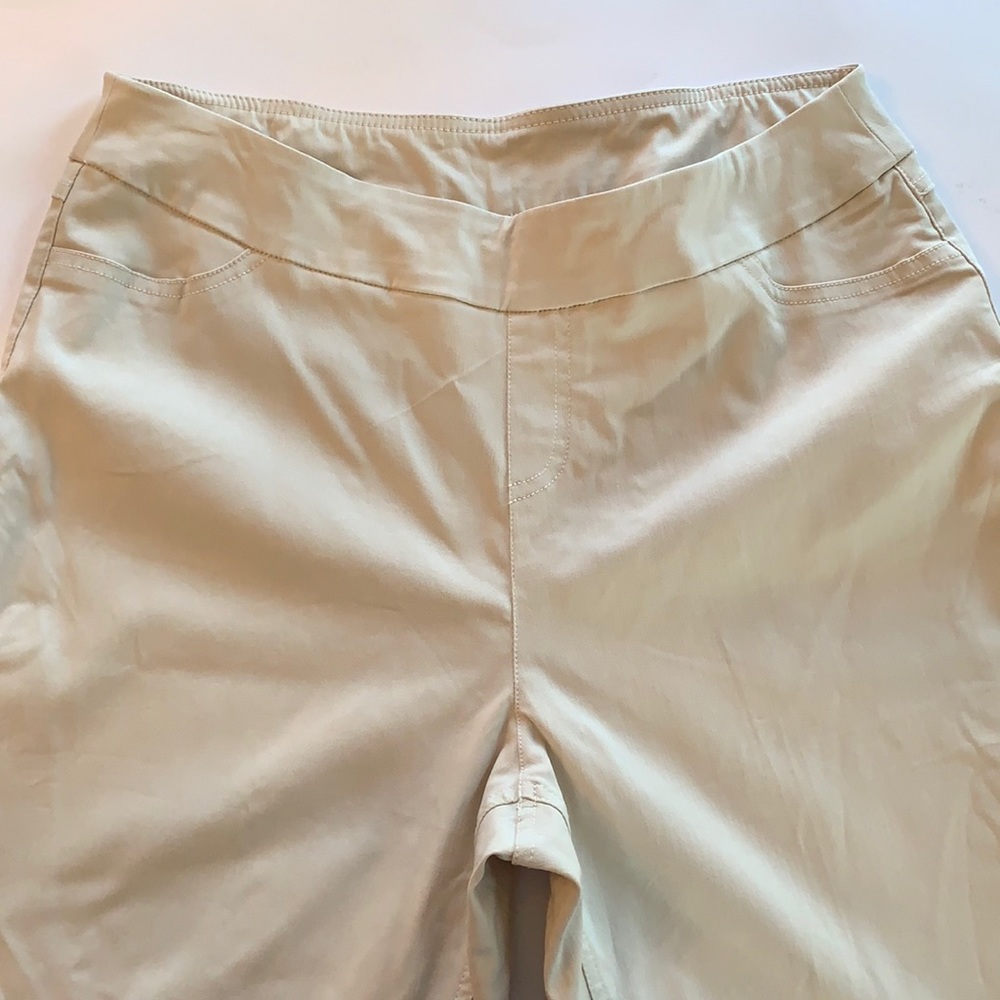 Soft Surroundings light beige no zipper slacks
